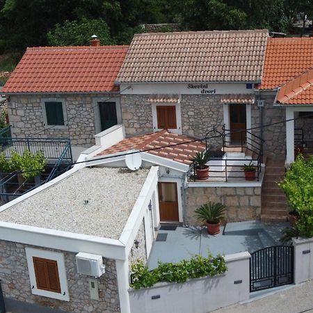 Holiday Home Skevini Dvori Starigrad Paklenica Extérieur photo