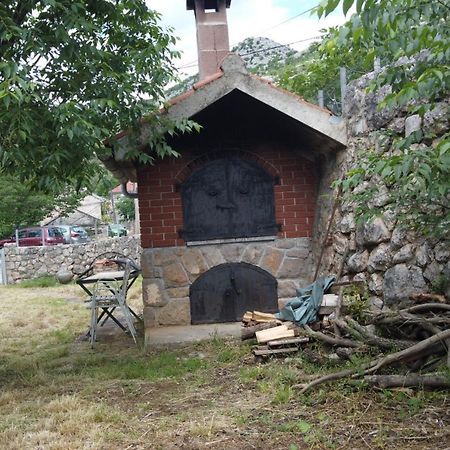 Holiday Home Skevini Dvori Starigrad Paklenica Extérieur photo