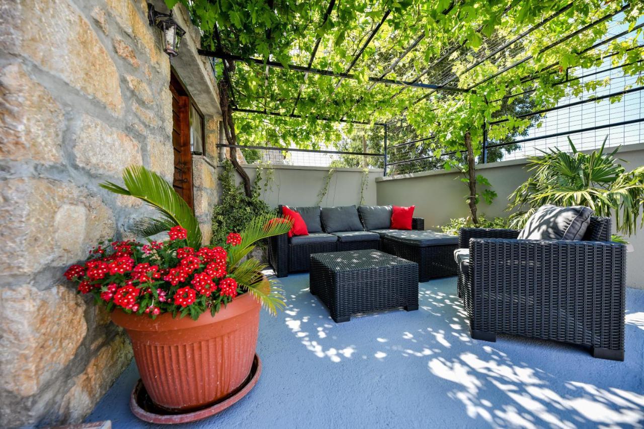 Holiday Home Skevini Dvori Starigrad Paklenica Extérieur photo